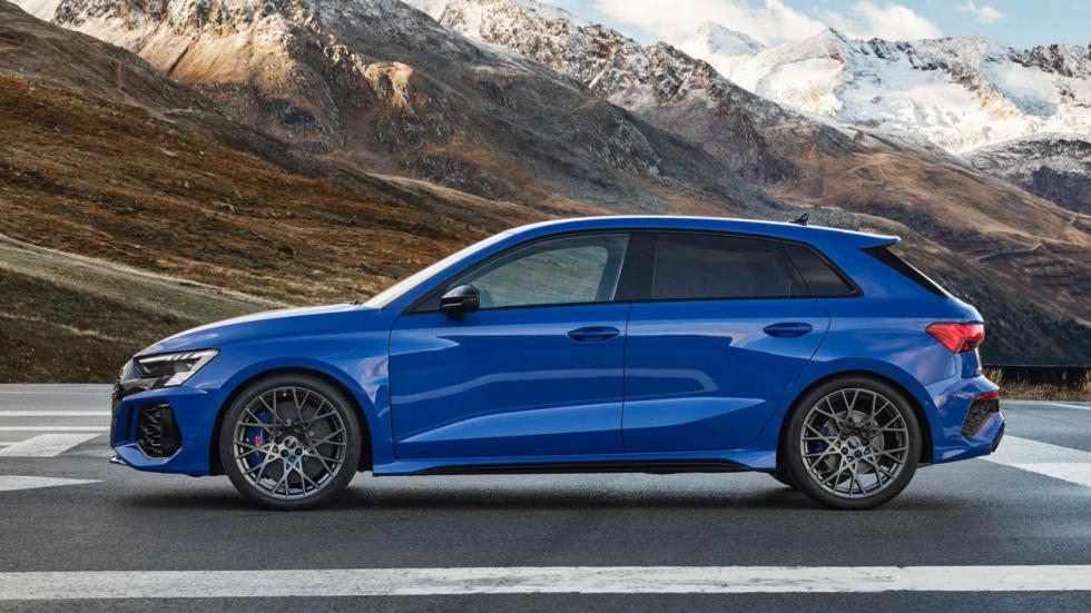 Νέο «καυτό» Audi RS 3 Performance Edition με 407 ίππους 